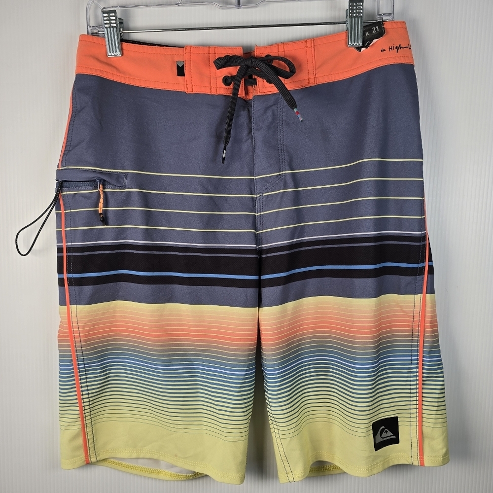 NWT Quiksilver Men's Multicolor Swim Trunks Board Shorts Size 30